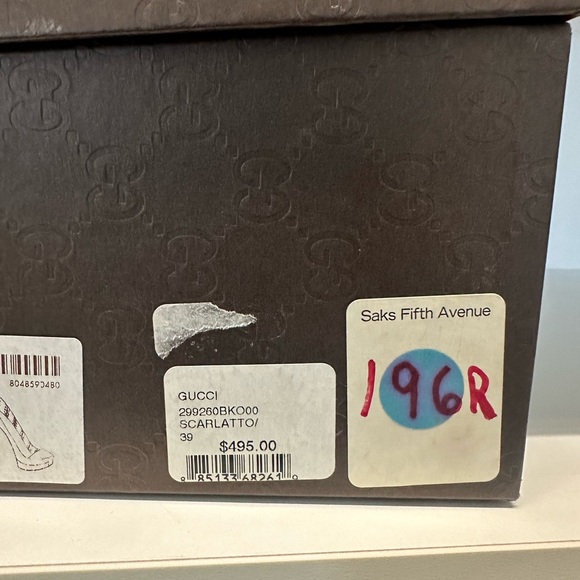 Gucci Women's Burgundy Leather Pumps - Picture 11 of 11